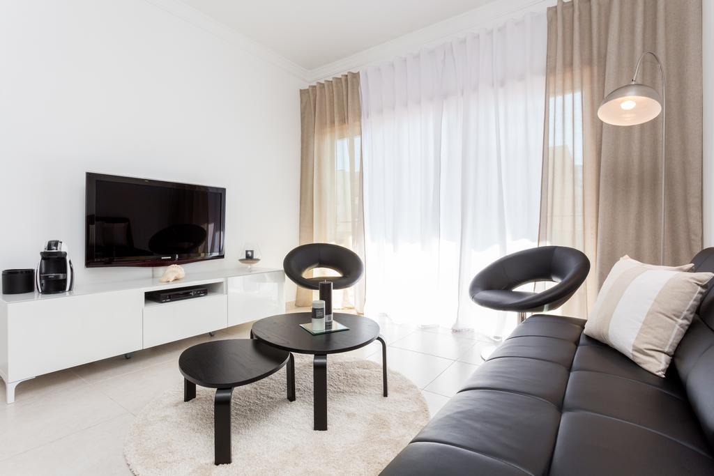 Edificio Sol Mr Sponsor Apartment Портиман Екстериор снимка